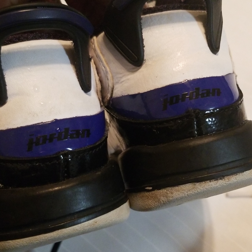 Jordan Sneakers - Picture 5 of 5